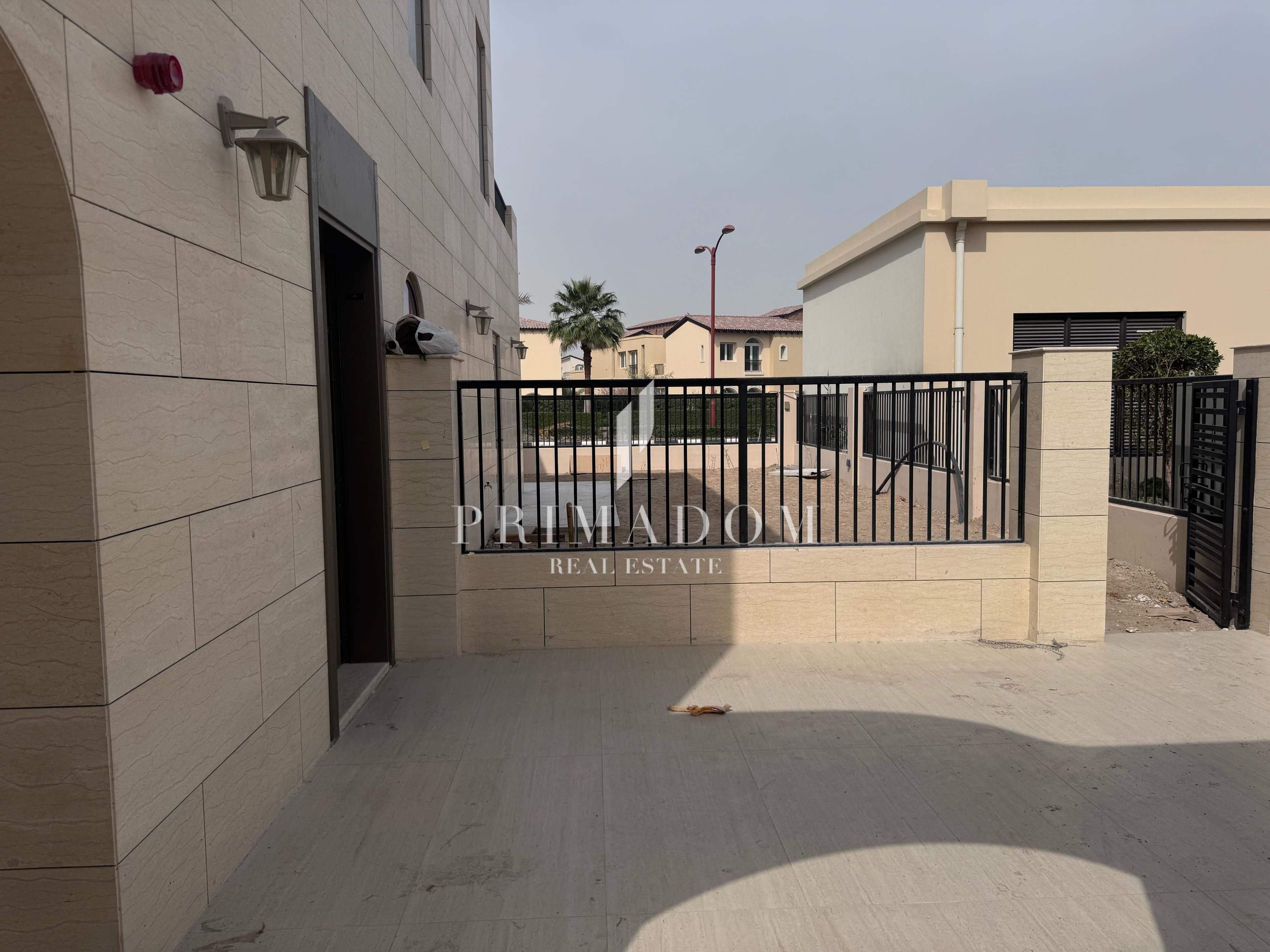 EXCLUSIVE VILLA | ELIE SAAB | EXTENDED PLOT CORNER image 10