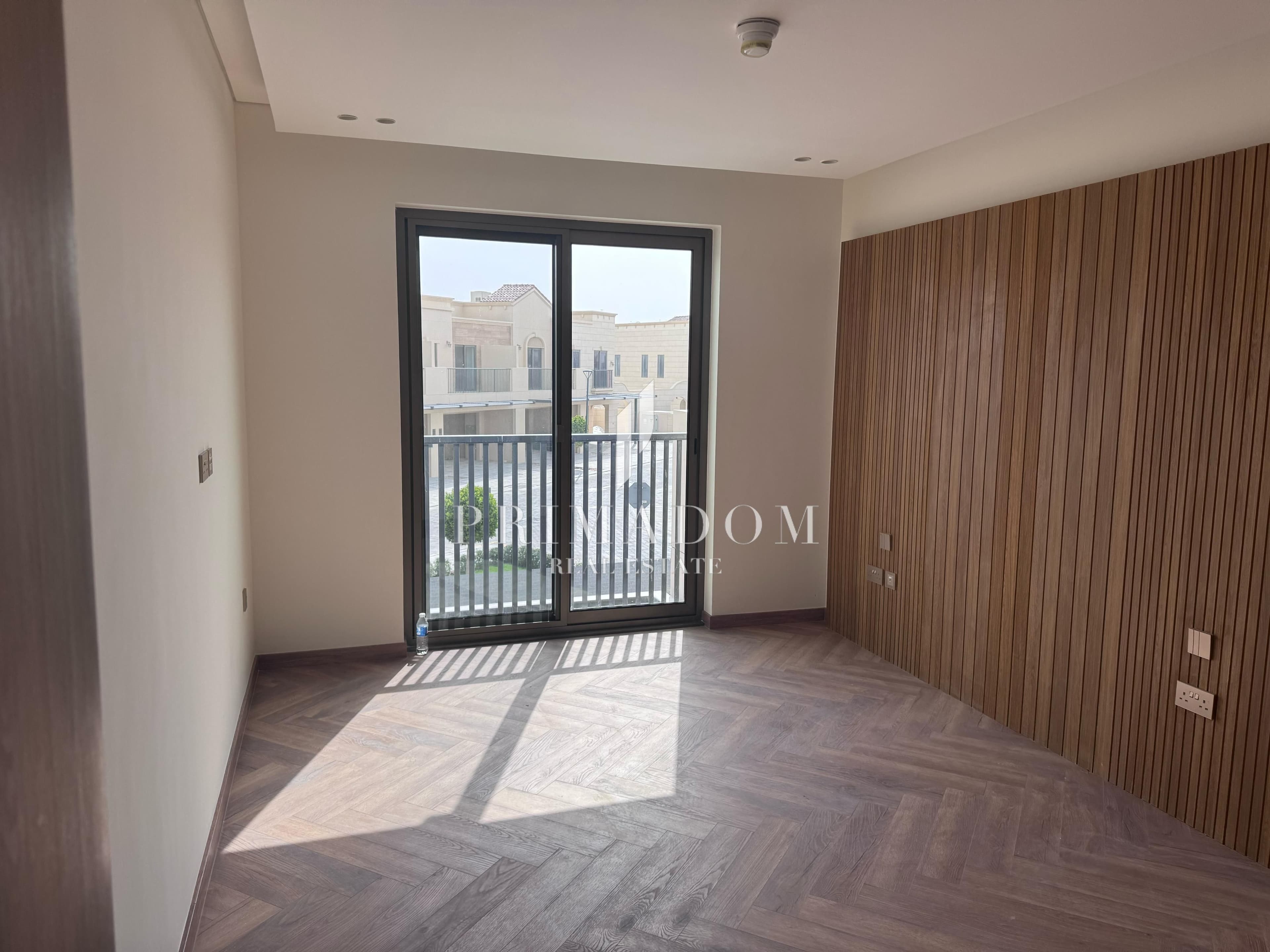 EXCLUSIVE VILLA | ELIE SAAB | EXTENDED PLOT CORNER image 9